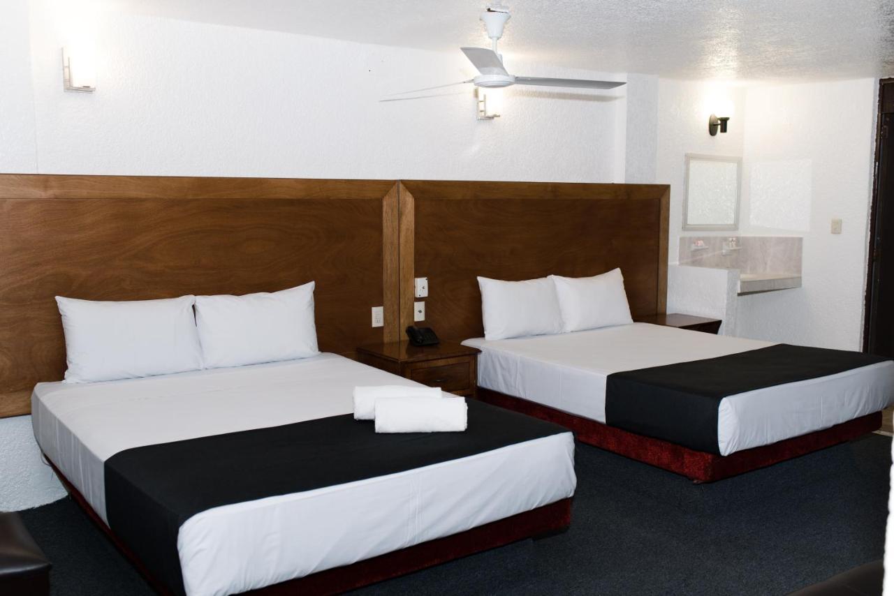 Hotel Central Irapuato - Hotel En Irapuato Eksteriør billede