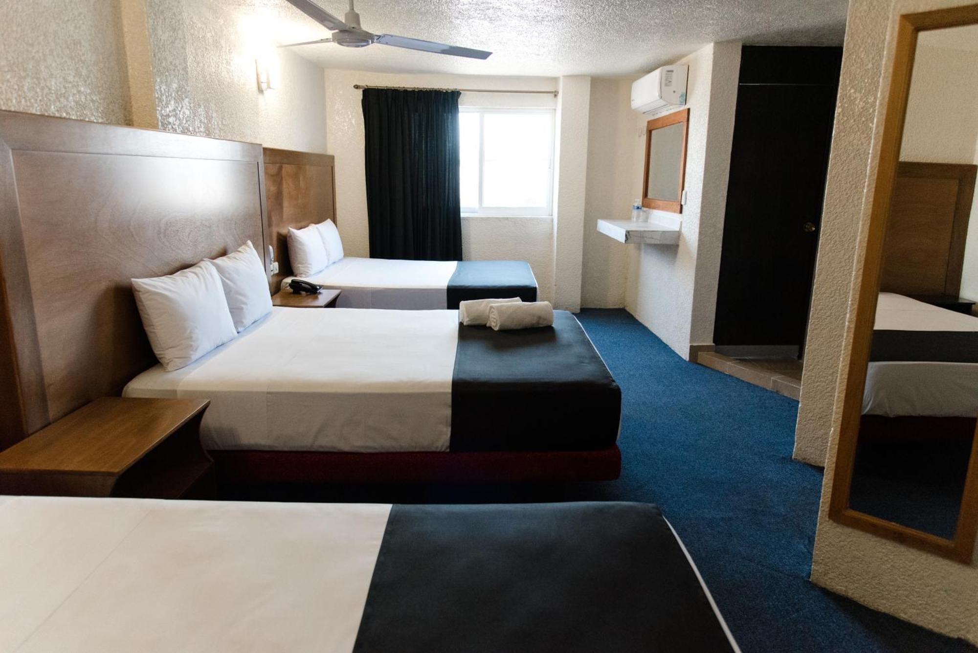 Hotel Central Irapuato - Hotel En Irapuato Eksteriør billede